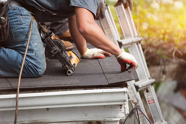 Best Roof Gutter Cleaning  in Jefferson City, MO
